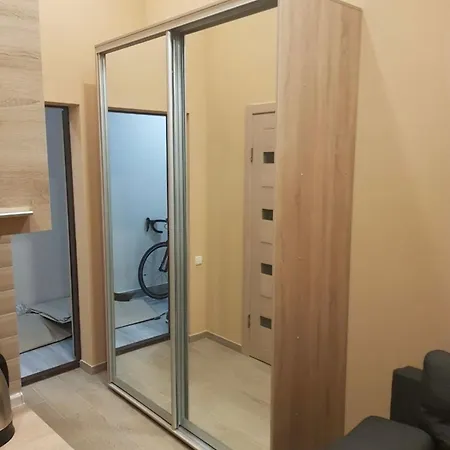 оренда квартири подобово,пересипський міст,центр софіївська *